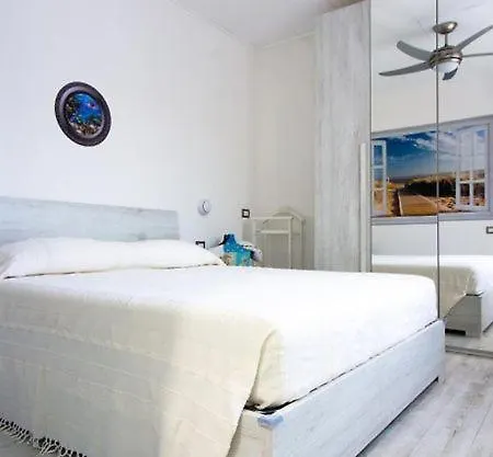 Apartman Ambos Mundos Quartu SantʼElena